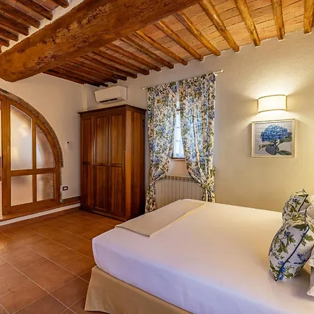 Wine Relais In Montecucco - Collemassari Hospitality